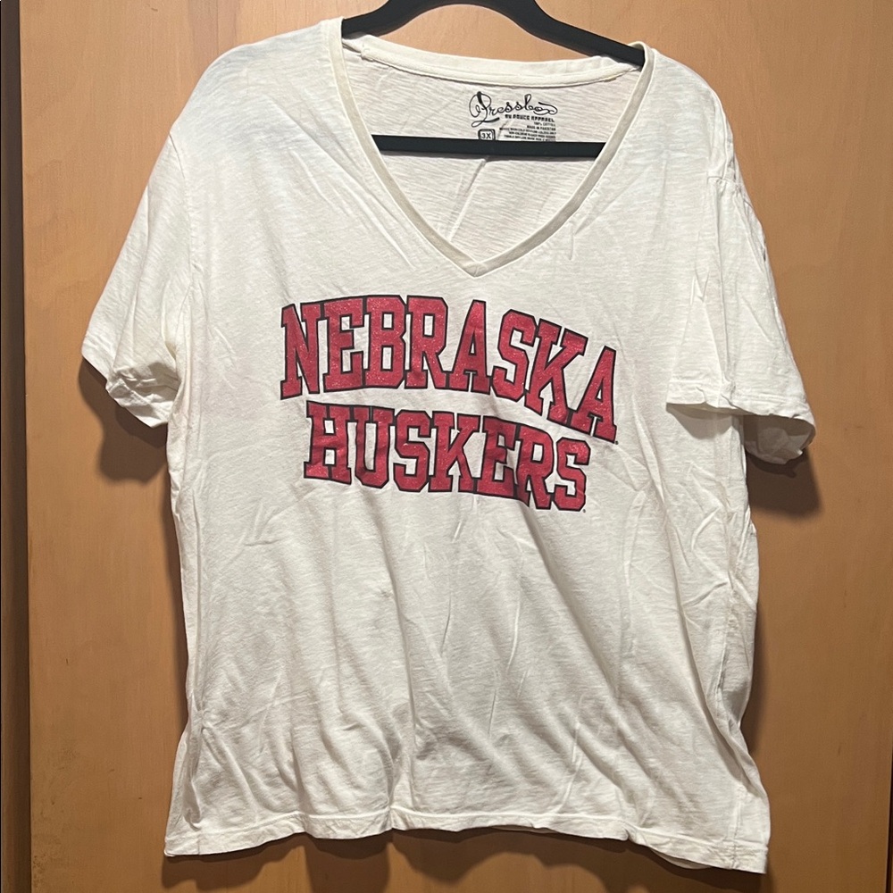 Pressbox White Nebraska Huskers V-Neck Tee
